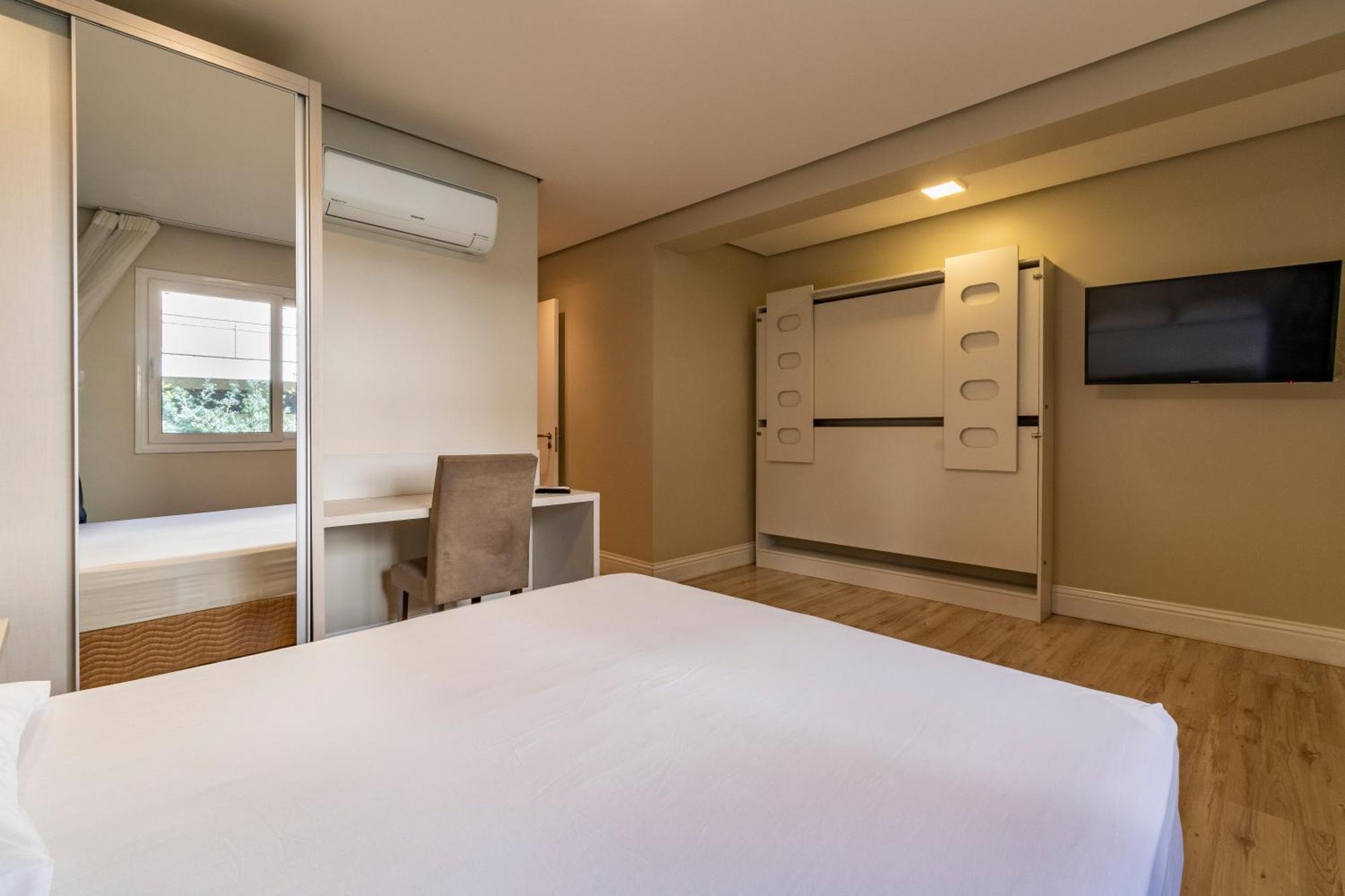 Appartement A Apenas 300 Mts Da Rua Coberta, No Exclusivo Via Florida à Gramado Extérieur photo